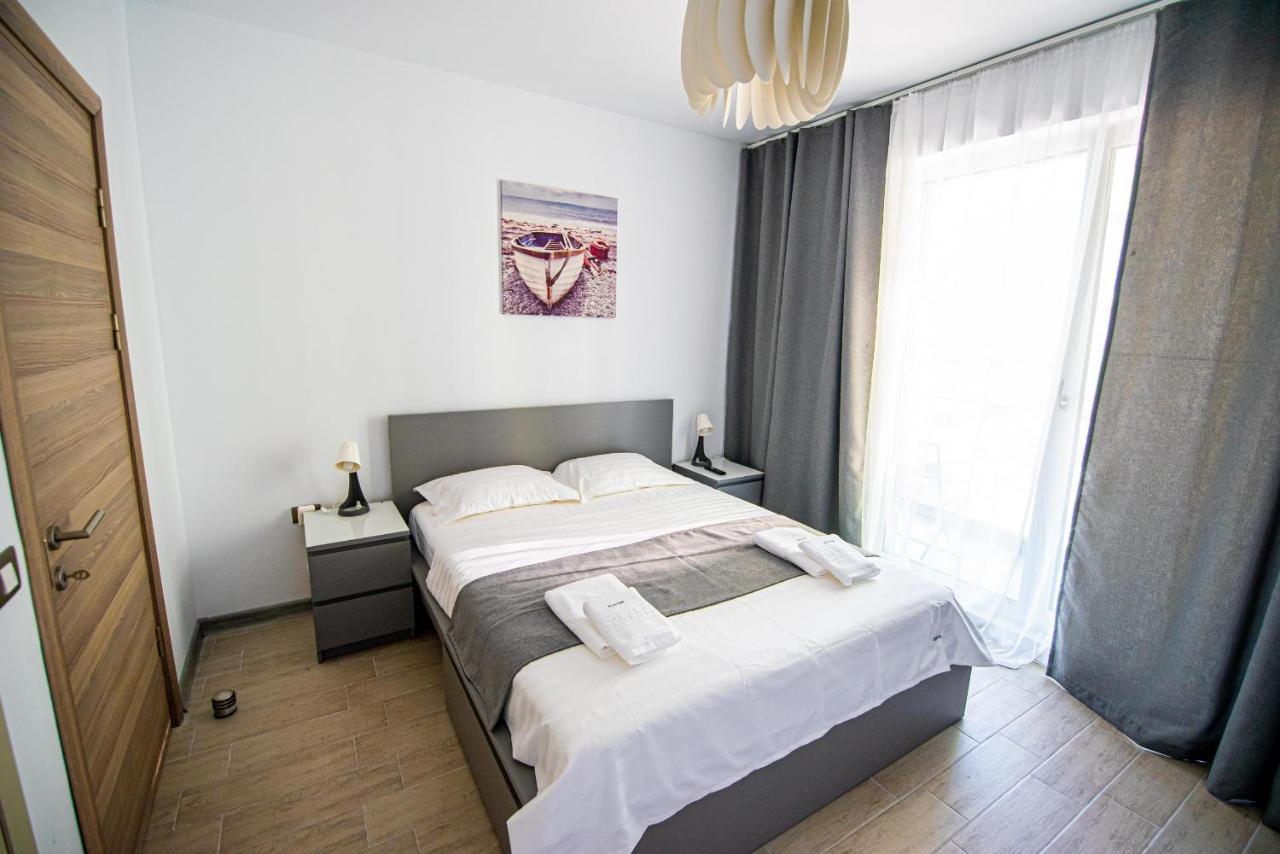 Apartment Katrina - Alezzi Beach - Sea View Năvodari Eksteriør bilde