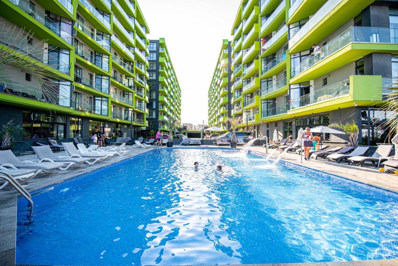 Apartment Katrina - Alezzi Beach - Sea View Năvodari Eksteriør bilde