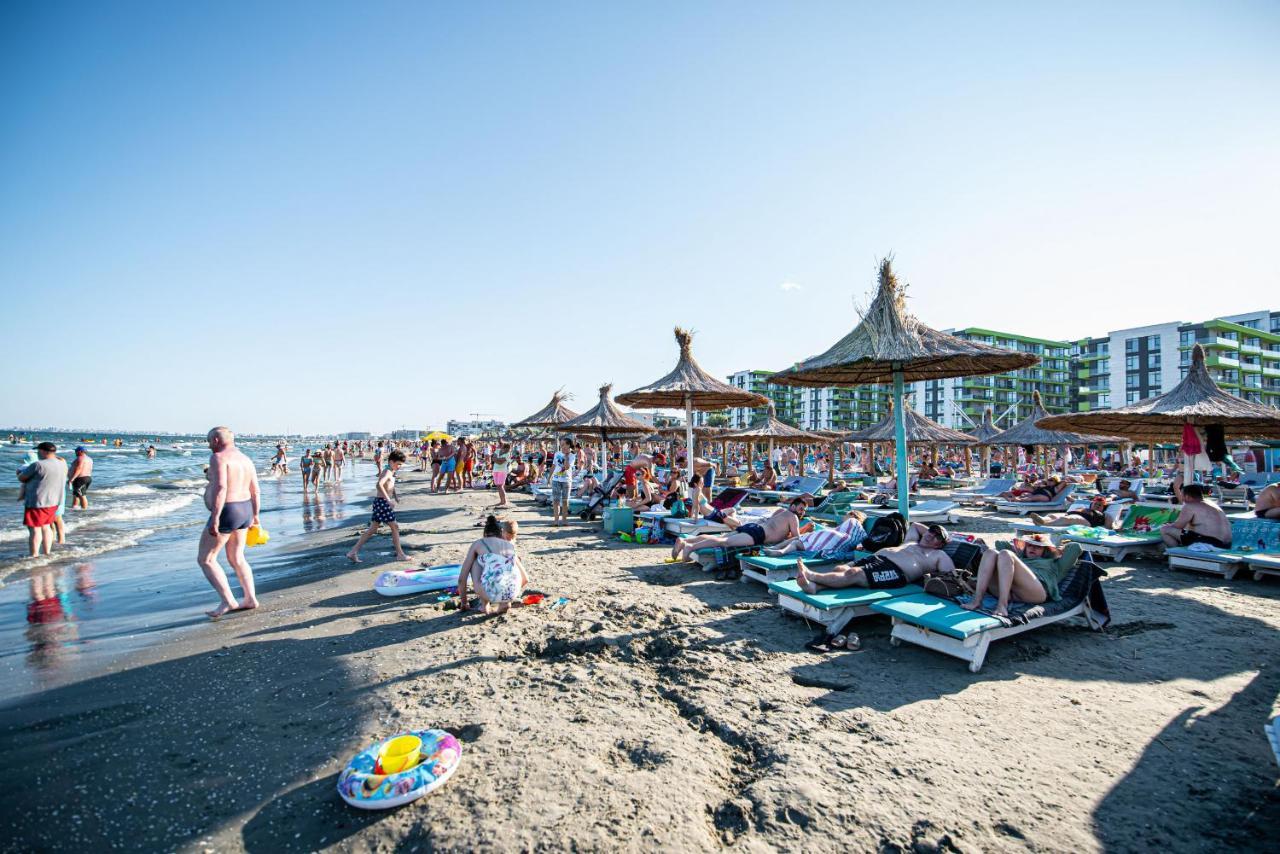 Apartment Katrina - Alezzi Beach - Sea View Năvodari Eksteriør bilde