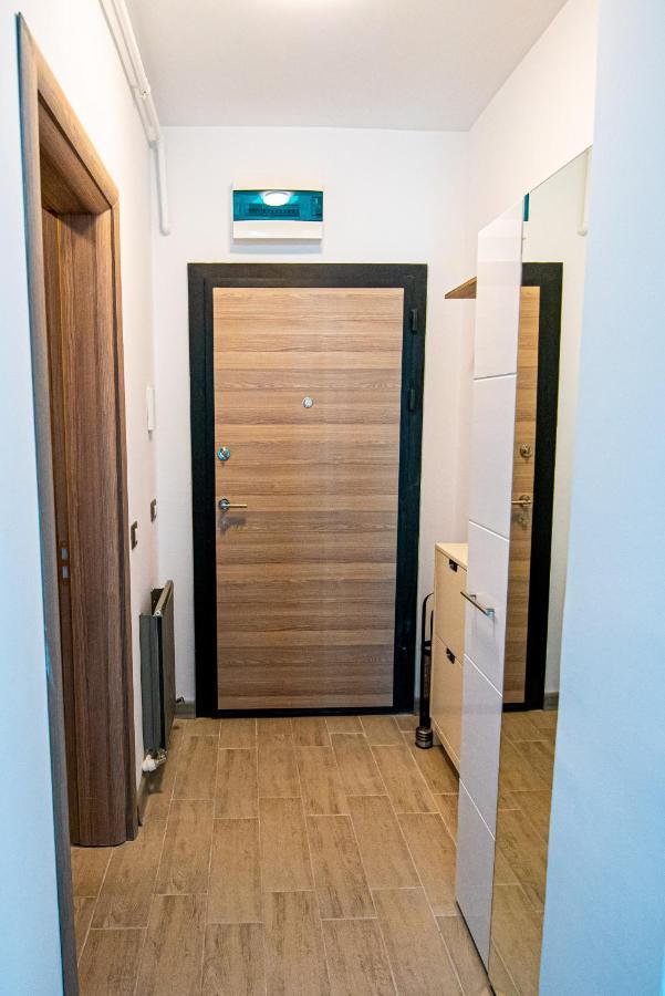 Apartment Katrina - Alezzi Beach - Sea View Năvodari Eksteriør bilde